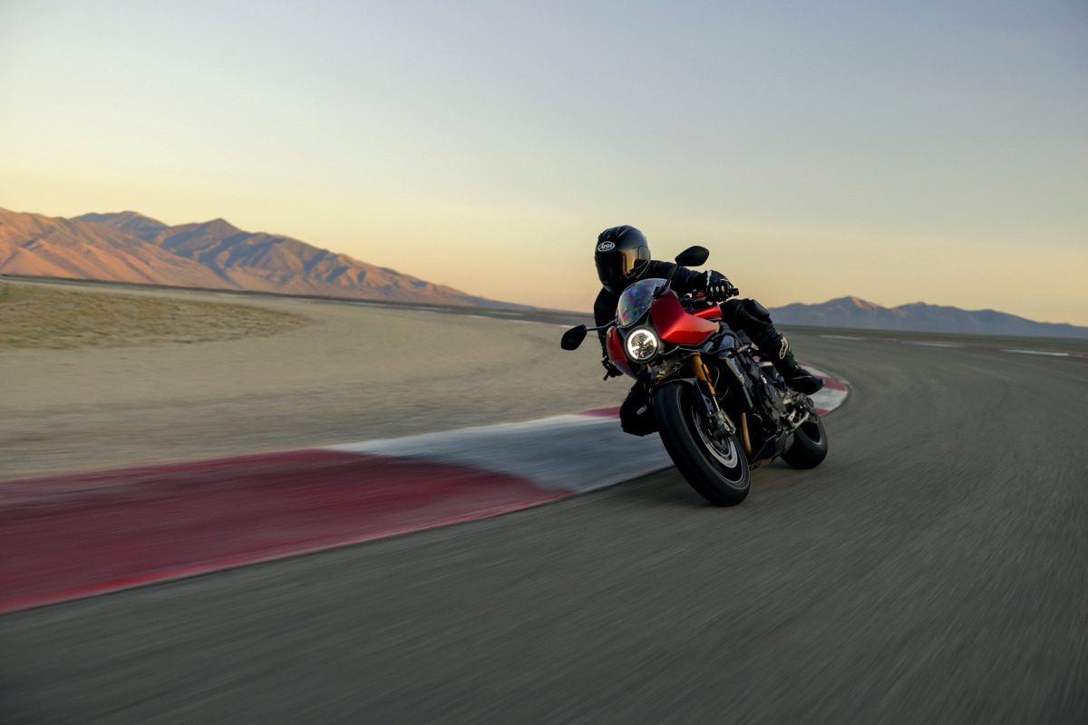 Speed Triple 1200 RR