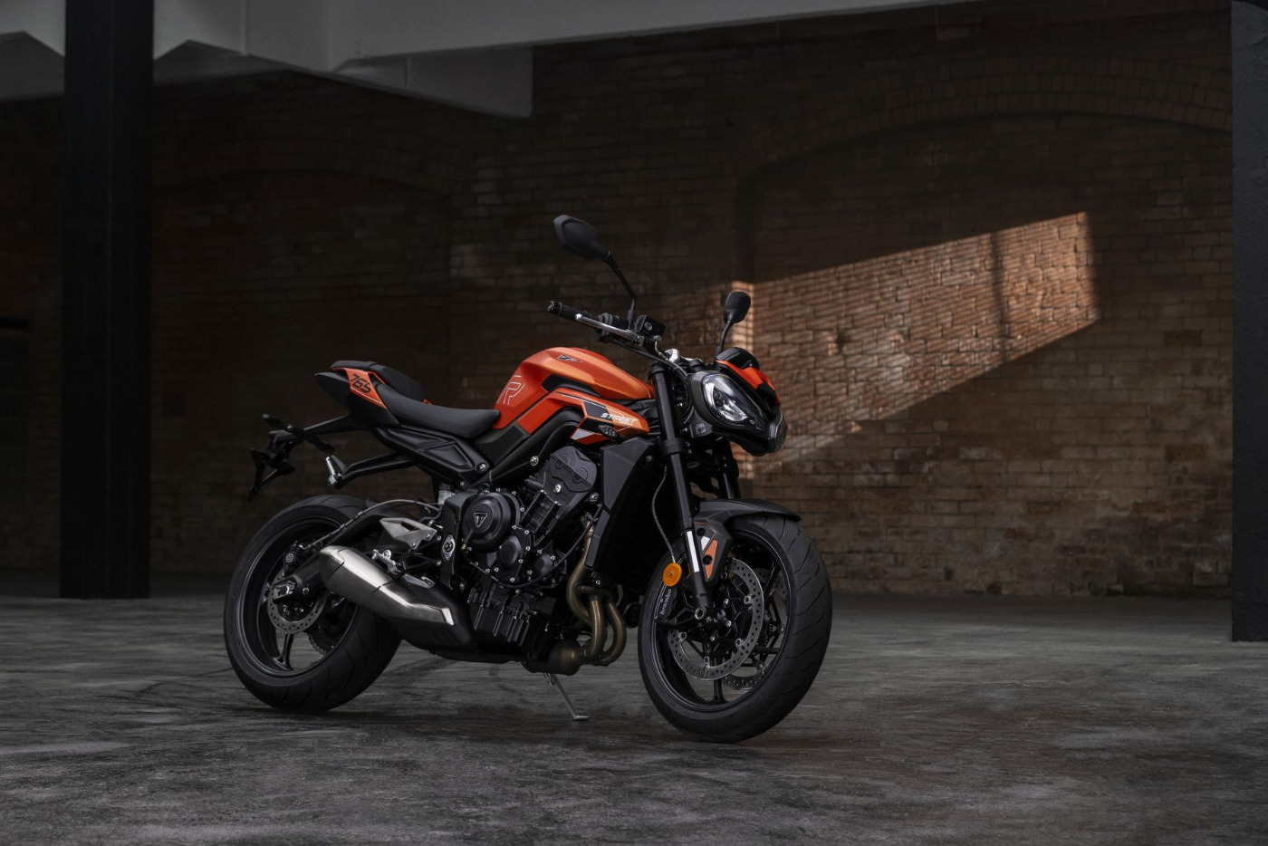 Triumph lance une Street Triple 765R compatible A2